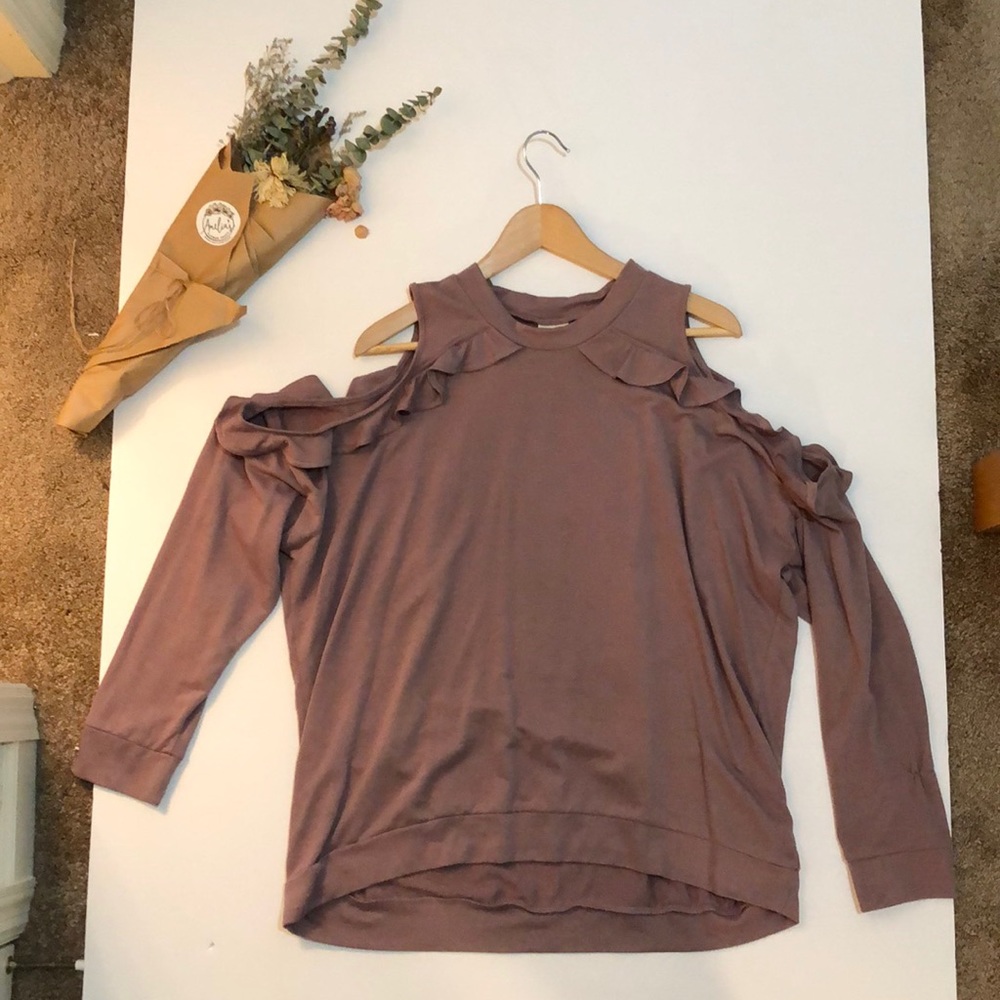 Ruffled cold shoulder top